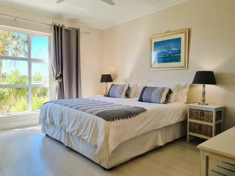 goldwater on beach gordons bay 06 bedroom with ocean view 768x576