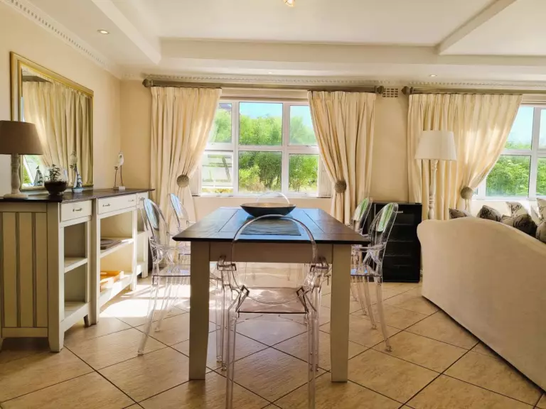 goldwater on beach gordons bay 17 dining table with sea view 768x576