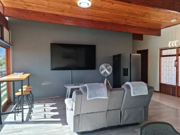 the loft gordons bay 12 open plan living with comfortable furniture 768x576